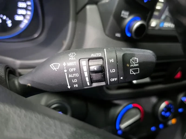 Hyundai Kona 1.6 2Wd Smart - автомобили, коли, обяви за нови и употребявани 15