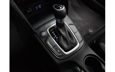 Hyundai Kona 1.6 2Wd Smart - автомобили, коли, обяви за нови и употребявани 8