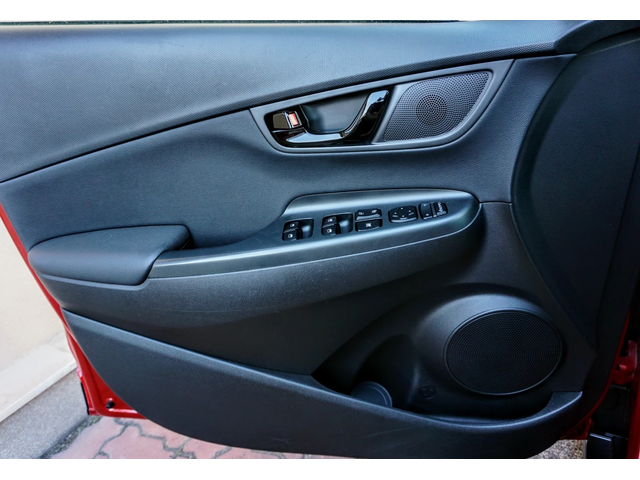 Hyundai Kona 1.0 T-GDI XPOSSIBLE - автомобили, коли, обяви за нови и употребявани 4