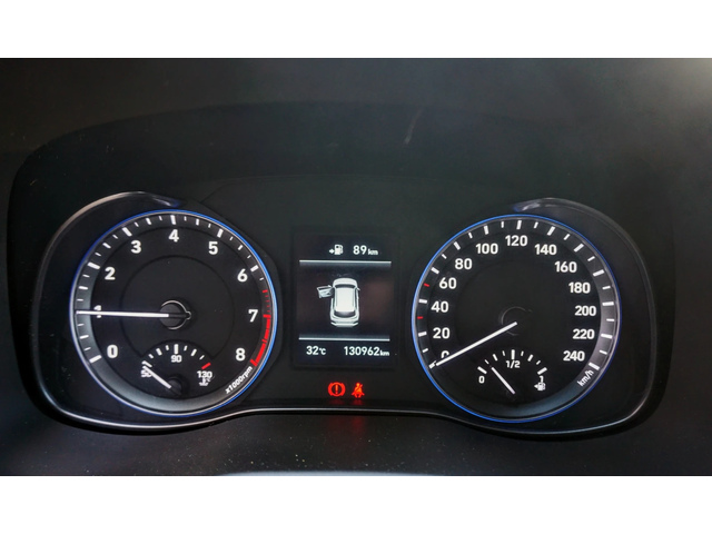 Hyundai Kona 1.0 T-GDI XPOSSIBLE - автомобили, коли, обяви за нови и употребявани 6