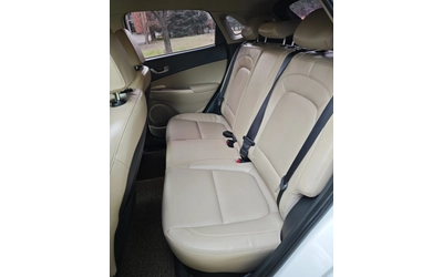Hyundai Kona 1.6 CRDI - автомобили, коли, обяви за нови и употребявани 16