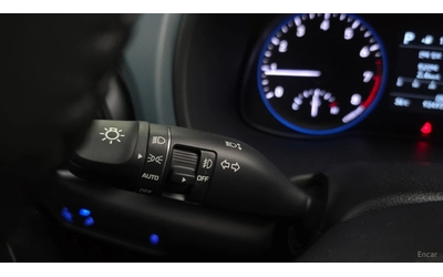 Hyundai Kona 1.6 2WD PREMIUM* КОЖА* ОБДУХВ* НАВИ - автомобили, коли, обяви за нови и употребявани 16