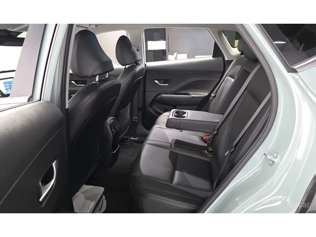 Hyundai Kona 1.6T Premium 4x4* DISTRONIC* ПОДГРЕВ* ОБДУХВАНЕ* - автомобили, коли, обяви за нови и употребявани 13
