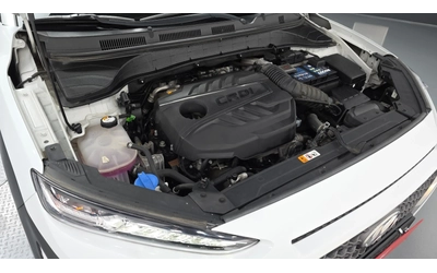 Hyundai Kona Diesel 1.6 4WD - автомобили, коли, обяви за нови и употребявани 16