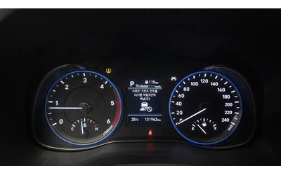 Hyundai Kona Diesel 1.6 4WD - автомобили, коли, обяви за нови и употребявани 9