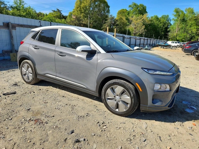 Hyundai Kona SEL - автомобили, коли, обяви за нови и употребявани 2