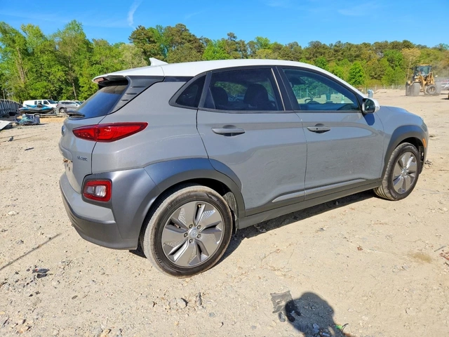 Hyundai Kona SEL - автомобили, коли, обяви за нови и употребявани 3