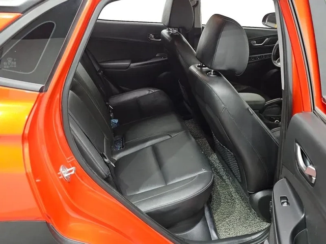 Hyundai Kona 1.6 - автомобили, коли, обяви за нови и употребявани 11