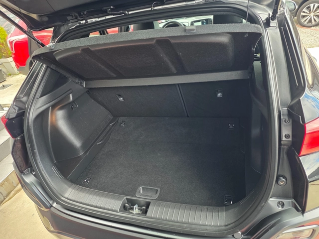 Hyundai Kona 2020г VERTEX 1.6T-EURO 6D-4X4-АВТОМАТИК-ШВЕЙЦАРИЯ - автомобили, коли, обяви за нови и употребявани 16