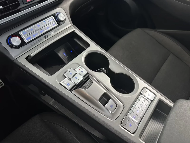 Hyundai Kona TREND* 64KW* SOH100%* ГАРАНЦИЯ - автомобили, коли, обяви за нови и употребявани 11