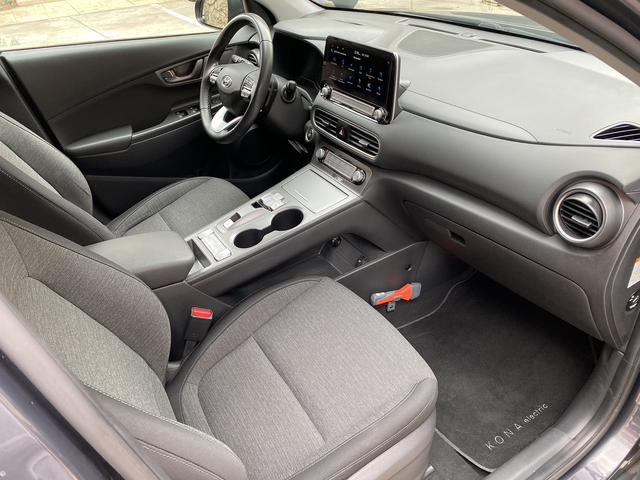 Hyundai Kona Electric/ 64 kWh/ 100% SOH/ Fashion/  Bluelink/ - автомобили, коли, обяви за нови и употребявани 10