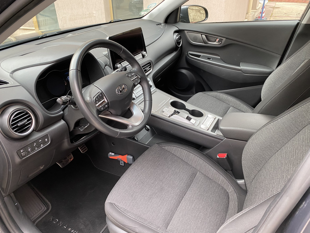 Hyundai Kona Electric/ 64 kWh/ 100% SOH/ Fashion/  Bluelink/ - автомобили, коли, обяви за нови и употребявани 9