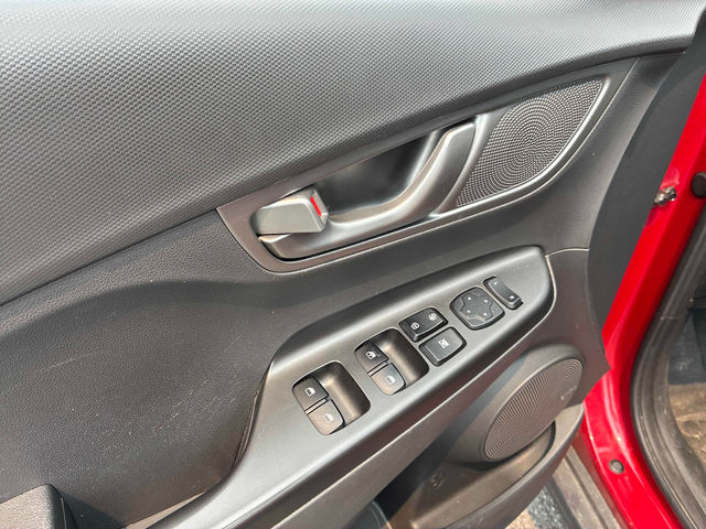 Hyundai KONA ELECTRIC FWD - автомобили, коли, обяви за нови и употребявани 10