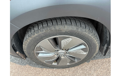 Hyundai KONA ELECTRIC FWD - автомобили, коли, обяви за нови и употребявани 6