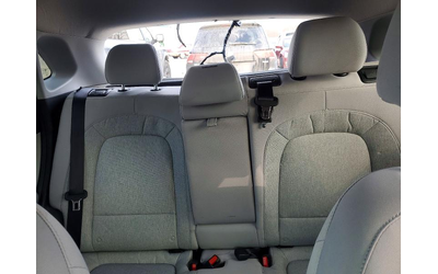 Hyundai Kona Front-wheel Drive - автомобили, коли, обяви за нови и употребявани 9