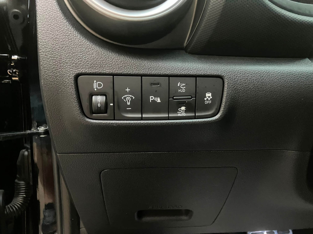 Hyundai Kona Long Range 67kWh/HuD/Krell Music/Подгрев/Камера - автомобили, коли, обяви за нови и употребявани 13
