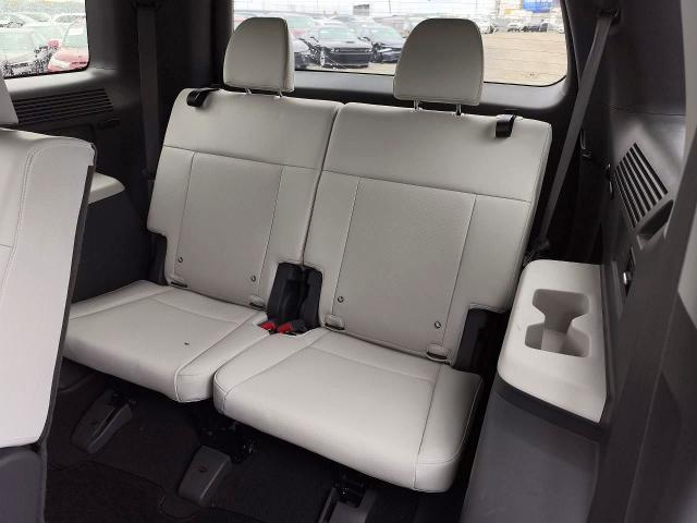 Hyundai Lantra 2.5L 4 ALL WHEEL DRIVE - автомобили, коли, обяви за нови и употребявани 10