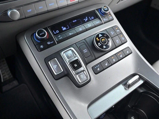 Hyundai Palisade Diesel 2.2 4WD Prestige - автомобили, коли, обяви за нови и употребявани 8