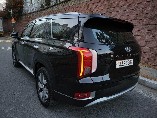 Hyundai Palisade Diesel 2.2 4WD Prestige - автомобили, коли, обяви за нови и употребявани 4