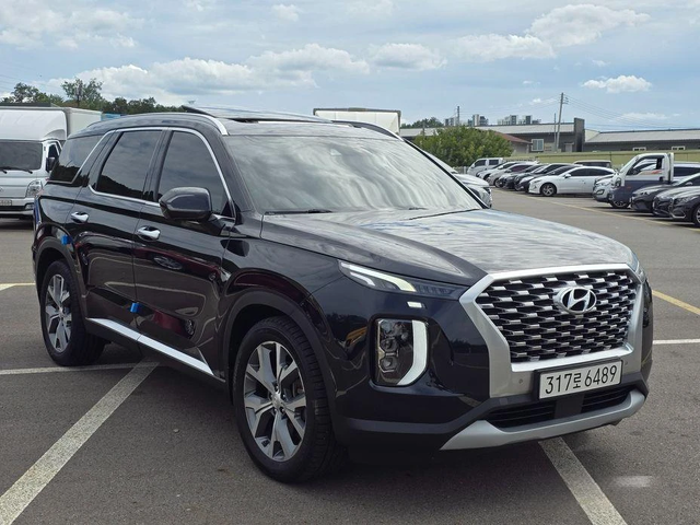 Hyundai Palisade Diesel 2.2 4WD Prestige - автомобили, коли, обяви за нови и употребявани 3