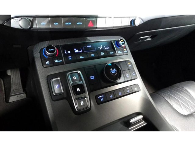 Hyundai Palisade Diesel 2.2 2WD Exclusive - автомобили, коли, обяви за нови и употребявани 8