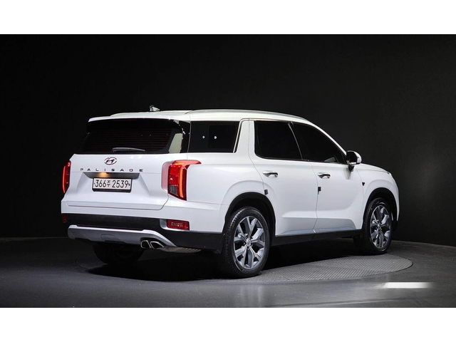 Hyundai Palisade Diesel 2.2 2WD Exclusive - автомобили, коли, обяви за нови и употребявани 1