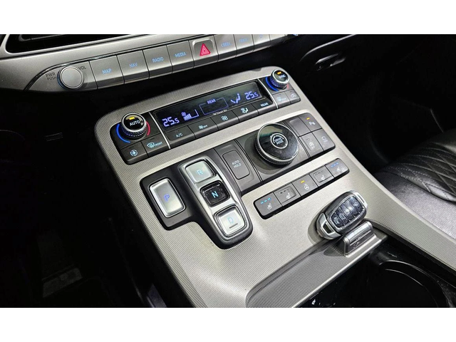 Hyundai Palisade Diesel 2.2 2WD Exclusive - автомобили, коли, обяви за нови и употребявани 8