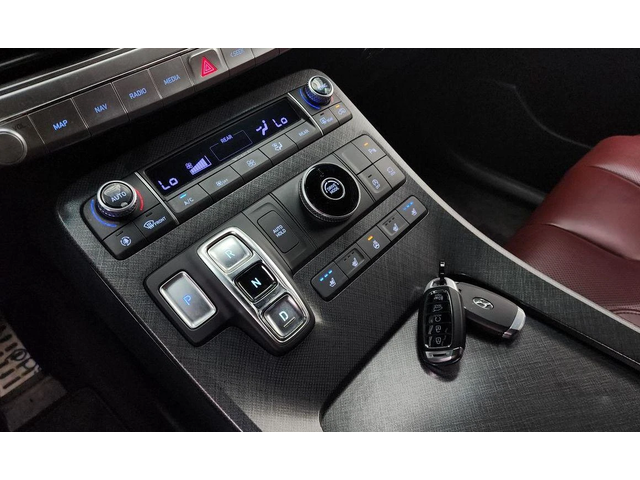 Hyundai Palisade Diesel 2.2 2WD Prestige - автомобили, коли, обяви за нови и употребявани 8