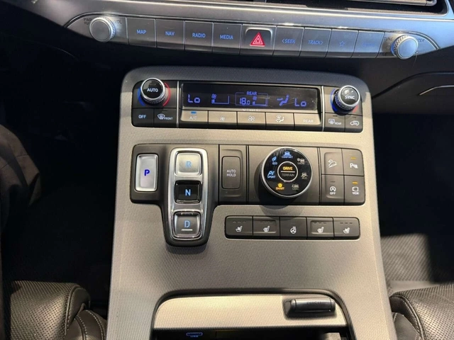 Hyundai Palisade Luxury 8 МЕСТА, ЦЕНА ДО БГ - автомобили, коли, обяви за нови и употребявани 16