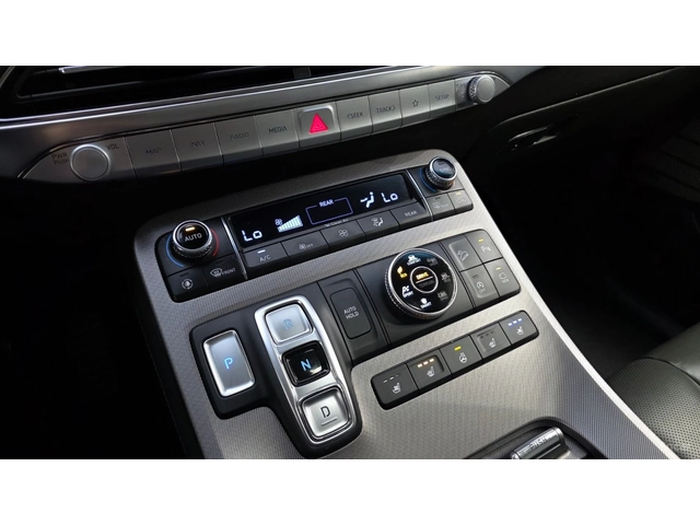 Hyundai Palisade Calligraphy* 4WD* DISTRONIC* ОБДУХВАНЕ* 360* HUD* - автомобили, коли, обяви за нови и употребявани 11