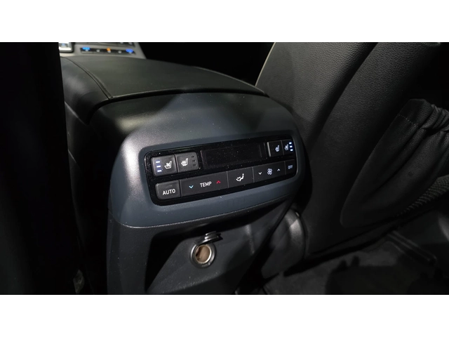 Hyundai Palisade 3.8i PRESTIGE 4X4* DISTRONIC* 360 CAM* HEAD-UP* - автомобили, коли, обяви за нови и употребявани 15