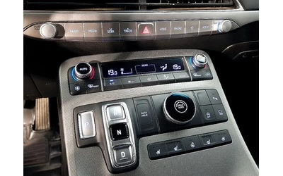 Hyundai Palisade 2.2 CRDI - автомобили, коли, обяви за нови и употребявани 11