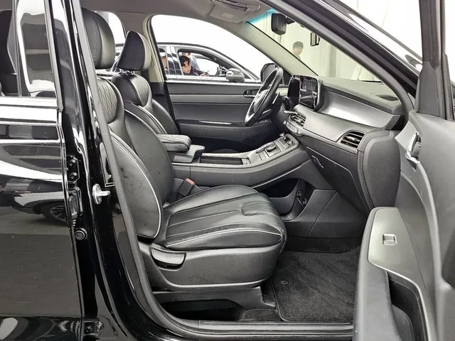 Hyundai Palisade 2.2 CRDI 4WD - автомобили, коли, обяви за нови и употребявани 10