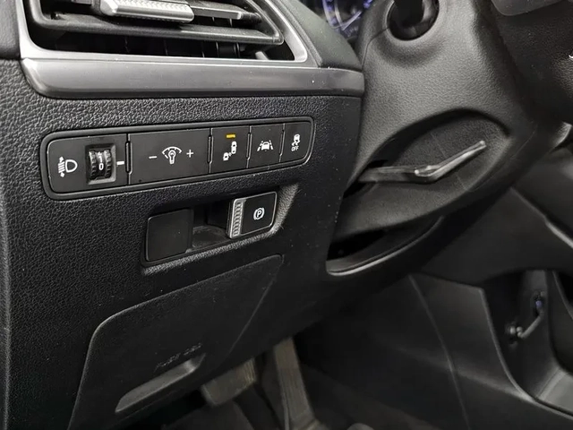 Hyundai Palisade 2.2 CRDI 4WD - автомобили, коли, обяви за нови и употребявани 15