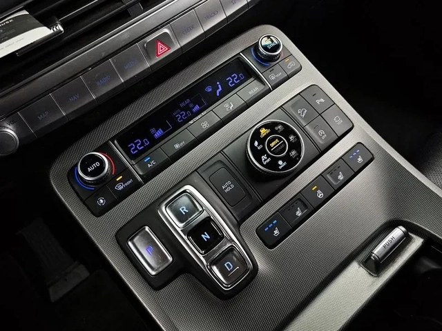 Hyundai Palisade 2.2 CRDI 4WD - автомобили, коли, обяви за нови и употребявани 8