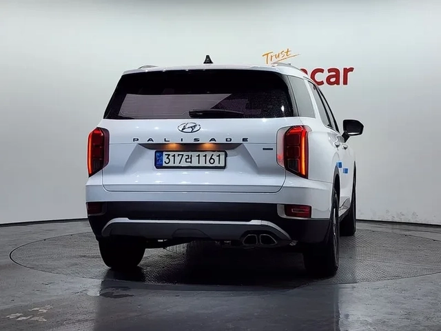 Hyundai Palisade 2.2 CRDI 4WD - автомобили, коли, обяви за нови и употребявани 3