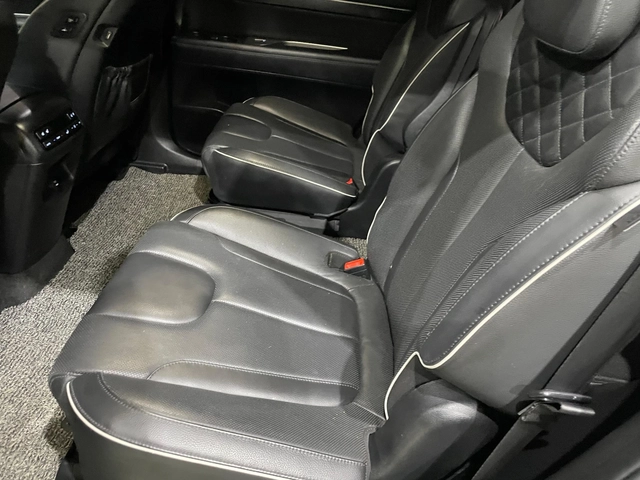 Hyundai Palisade 2.2D ! 4WD ! 6+ 1 ! Prestige ! - автомобили, коли, обяви за нови и употребявани 11