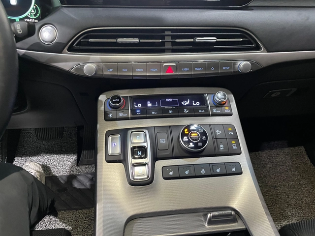 Hyundai Palisade 2.2D ! 4WD ! 6+ 1 ! Prestige ! - автомобили, коли, обяви за нови и употребявани 16