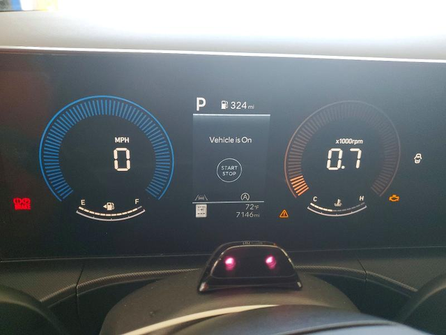 Hyundai SANTA 2.5L 4 ALL WHEEL DRIVE - автомобили, коли, обяви за нови и употребявани 8