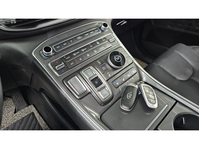 Hyundai Santa fe Diesel 2.2 4WD Premium Choice - автомобили, коли, обяви за нови и употребявани 8