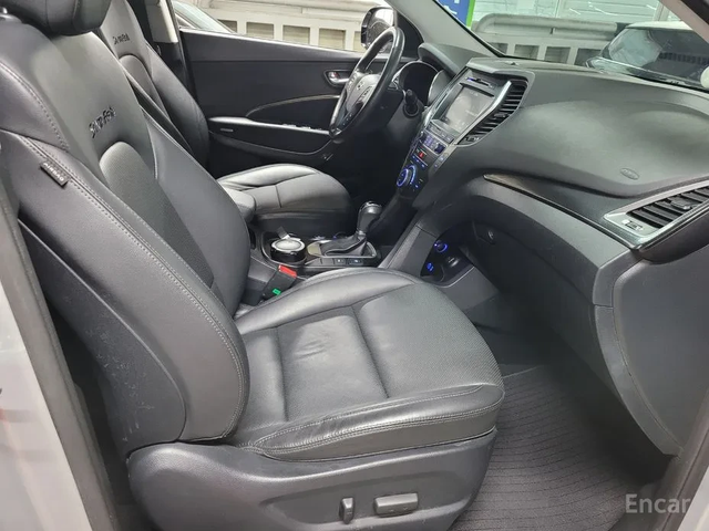 Hyundai Santa fe The Prime Diesel 2.2 4WD Exclusive - автомобили, коли, обяви за нови и употребявани 16