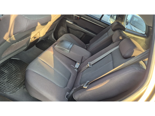 Hyundai Santa fe 2.0CRDI 180хил.4х4 ЛИЗИНГ ВИДЕО - автомобили, коли, обяви за нови и употребявани 5