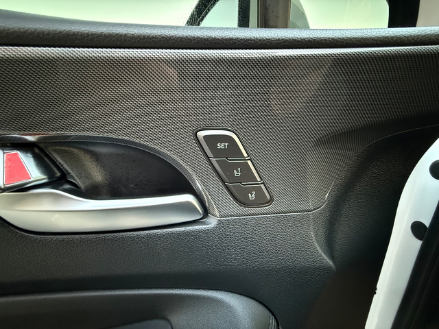 Hyundai Santa Fe - автомобили, коли, обяви за нови и употребявани 16