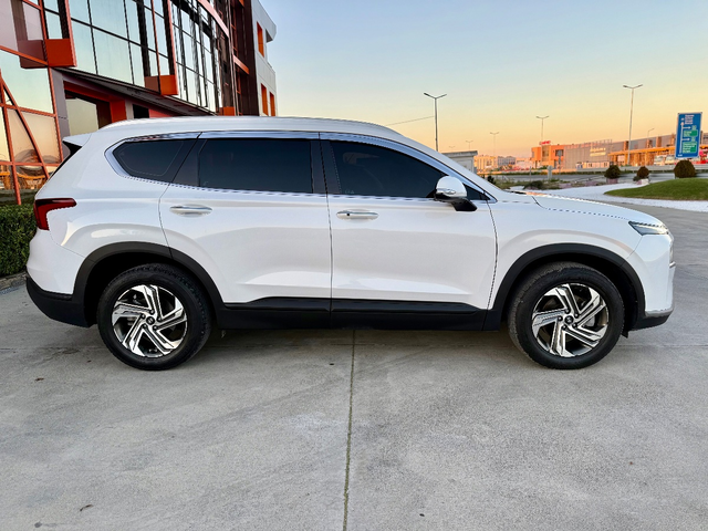 Hyundai Santa Fe - автомобили, коли, обяви за нови и употребявани 3