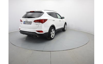 Hyundai Santa Fe - автомобили, коли, обяви за нови и употребявани 17