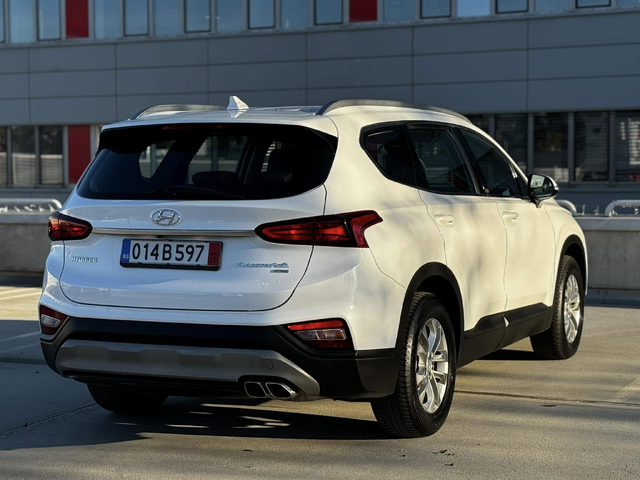 Hyundai Santa fe 2.2 4WD 8 скорости Реална 2021г - автомобили, коли, обяви за нови и употребявани 6