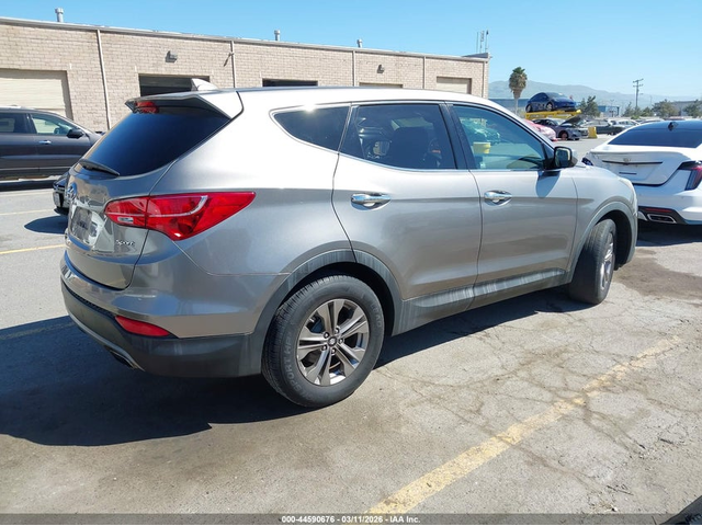 Hyundai Santa fe 2.4L I-4 DI, DOHC, VVT, 190HP Front Wheel Drive - автомобили, коли, обяви за нови и употребявани 3