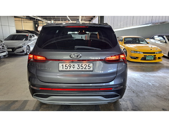 Hyundai Santa Fe - автомобили, коли, обяви за нови и употребявани 5