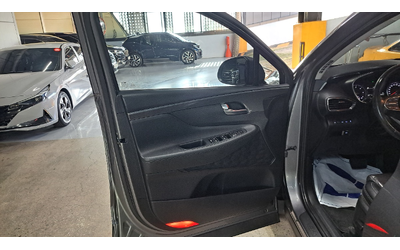 Hyundai Santa Fe - автомобили, коли, обяви за нови и употребявани 8