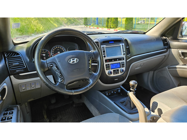 Hyundai Santa fe 2.2d 4X4/6skorosti - автомобили, коли, обяви за нови и употребявани 9